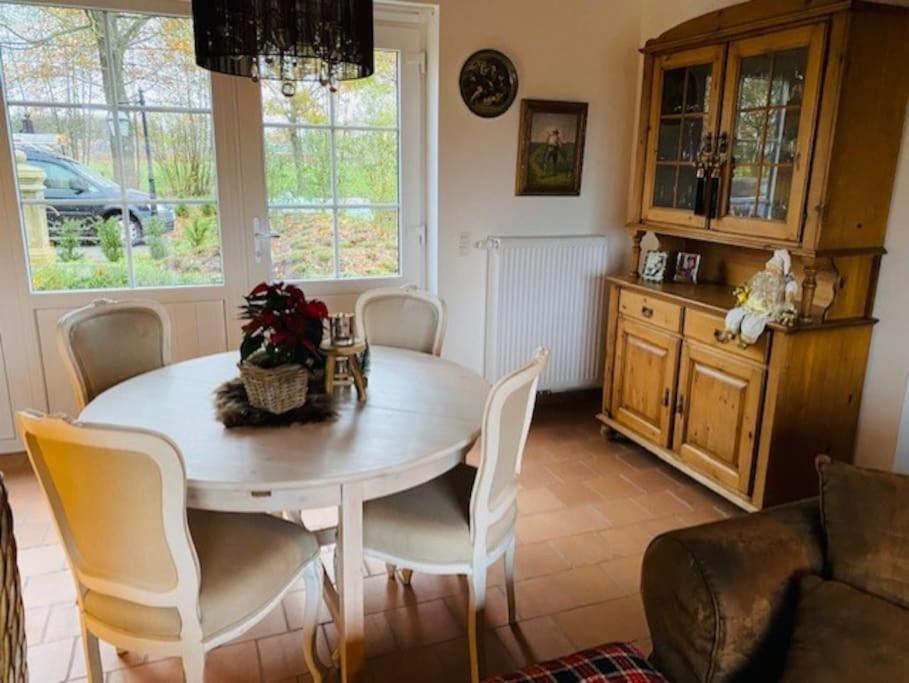 Romantische Vakantiewoning Met Weids Uitzicht Ferienhaus *