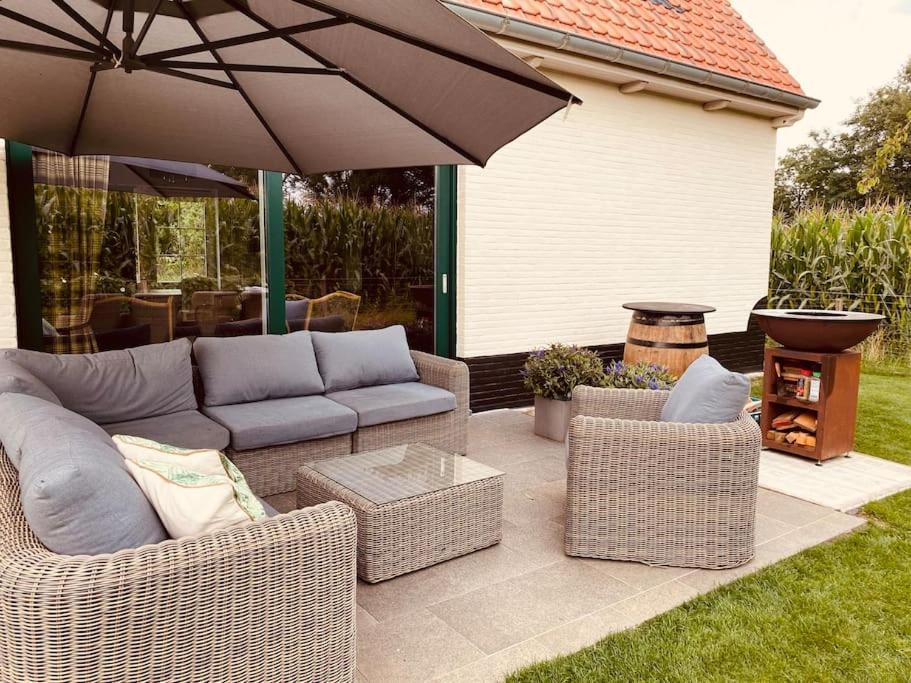 Romantische Vakantiewoning Met Weids Uitzicht Ferienhaus *